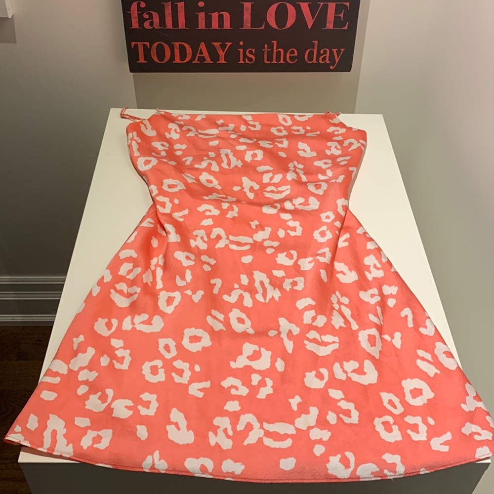 Pink dress
